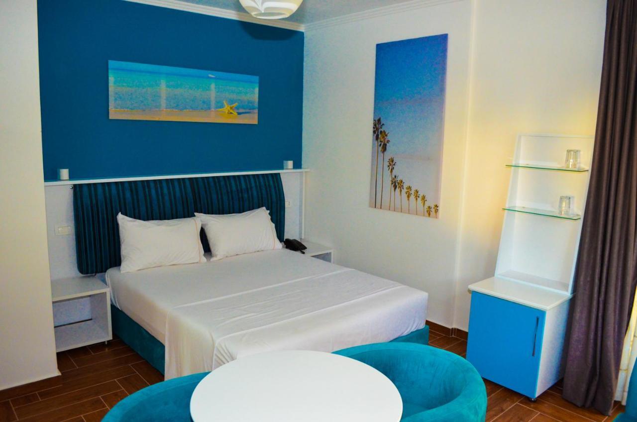 גולם Hotel Monaco & Garden מראה חיצוני תמונה